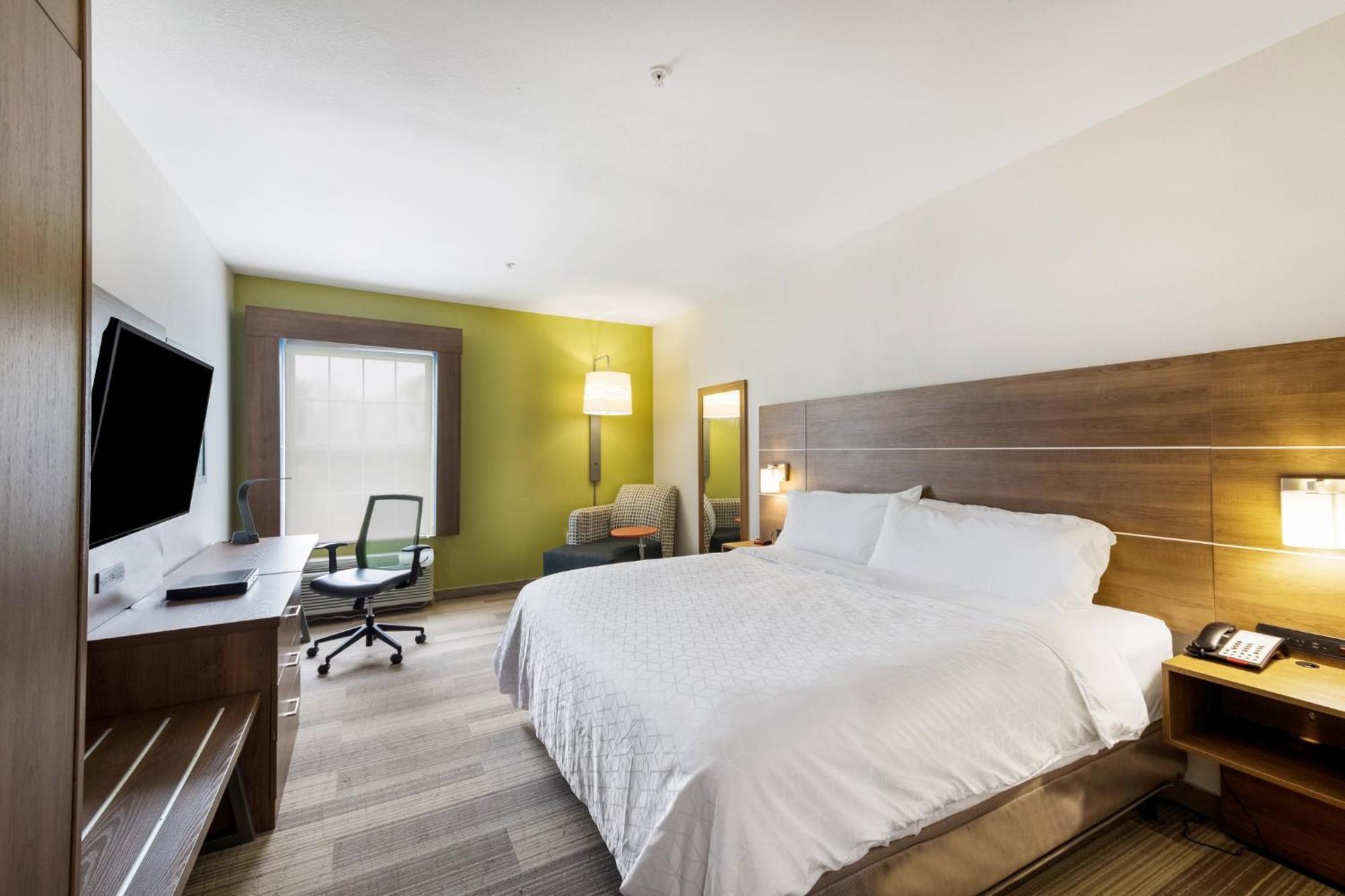 Holiday Inn Express Hotel & Suites Columbus By Ihg Екстер'єр фото