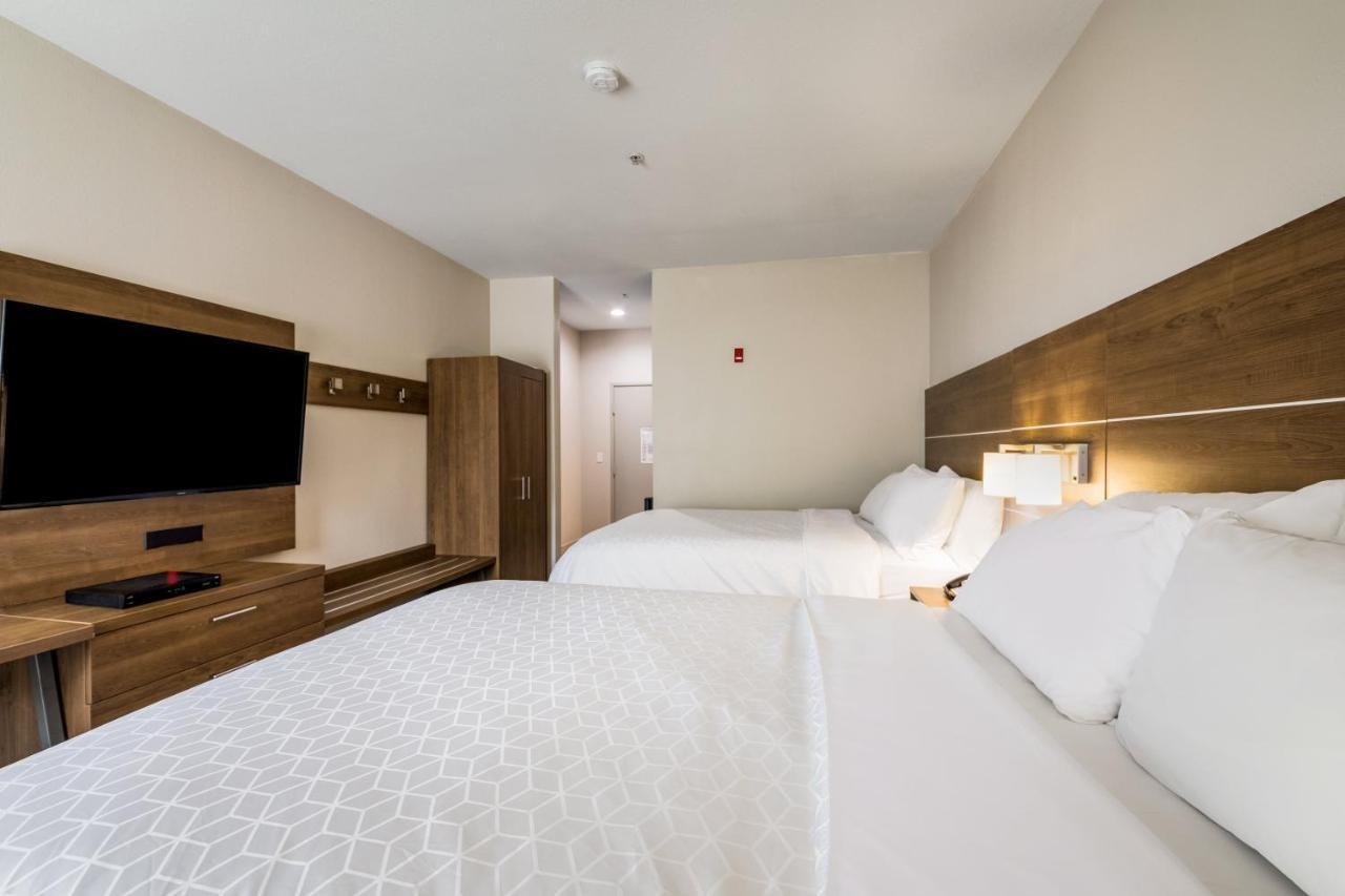 Holiday Inn Express Hotel & Suites Columbus By Ihg Екстер'єр фото